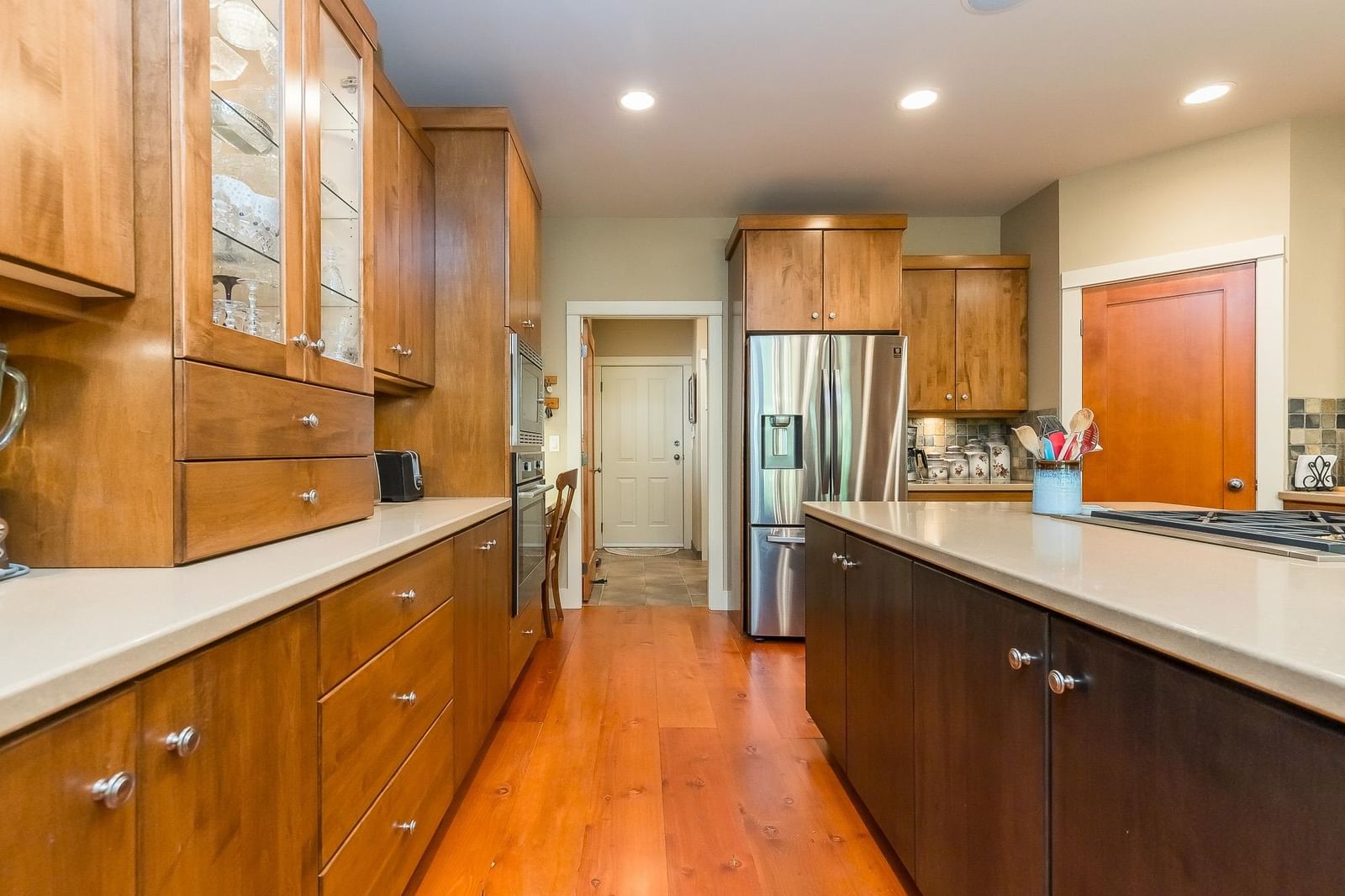 Listing Image 11