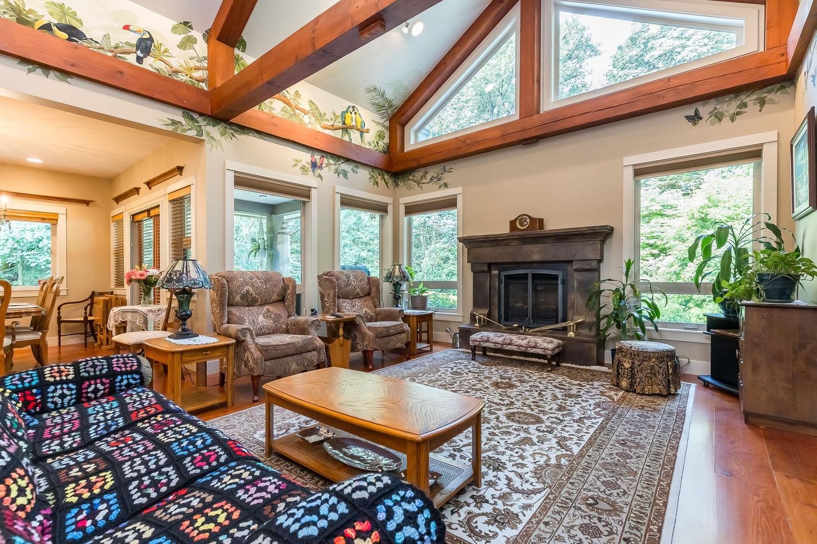 Listing Image 14