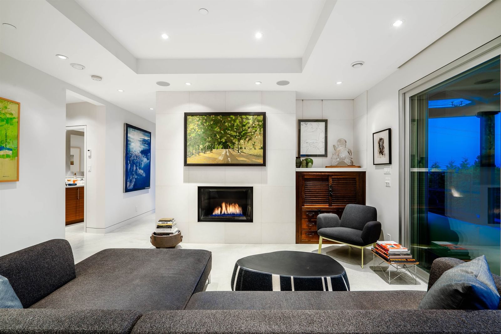 Listing Image 19