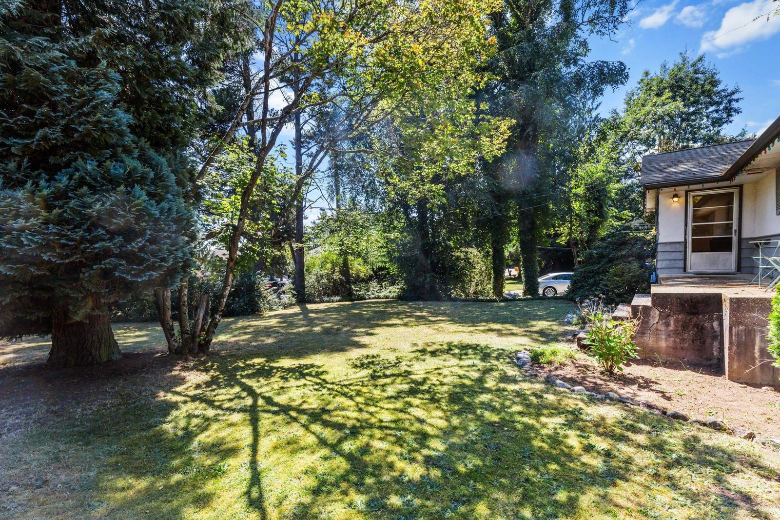 Listing Image 38