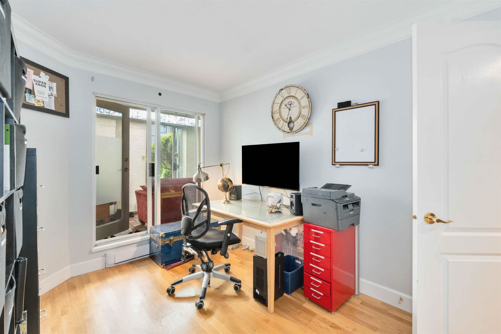Listing Image 17