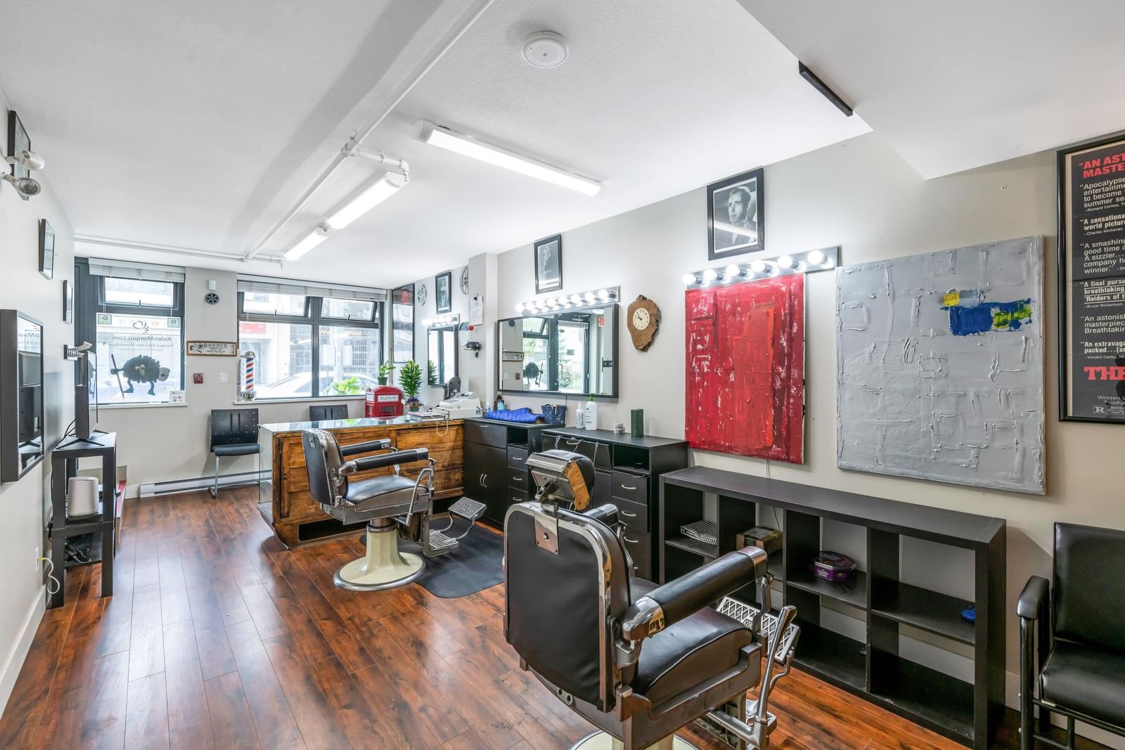 Listing Image 10