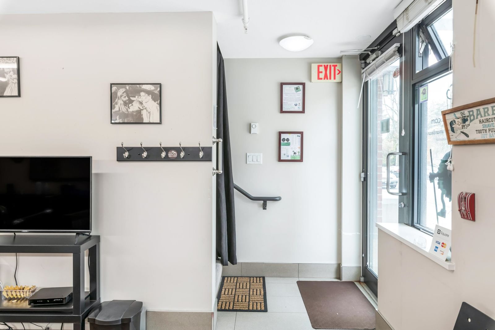 Listing Image 18