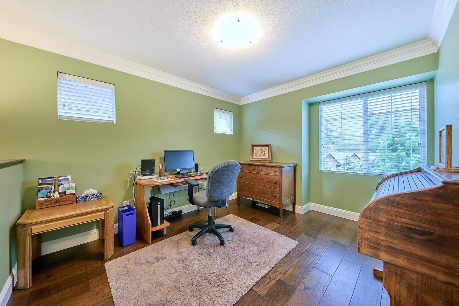 Listing Image 14