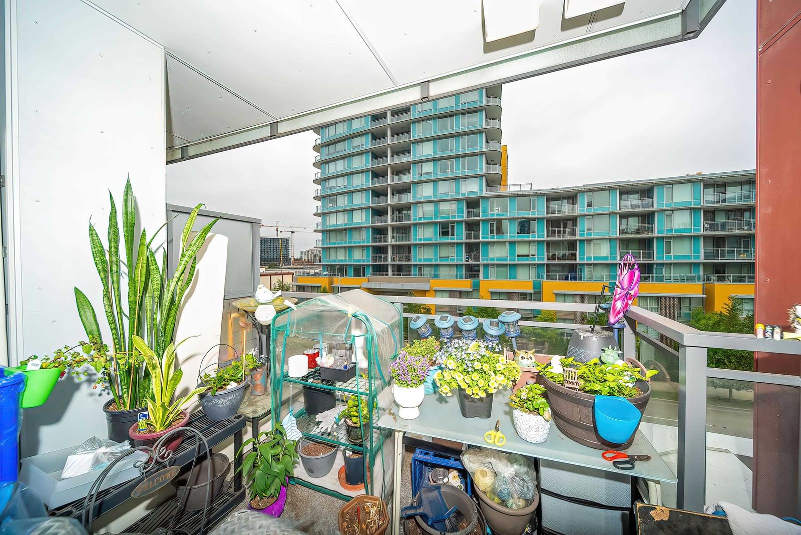 Listing Image 11