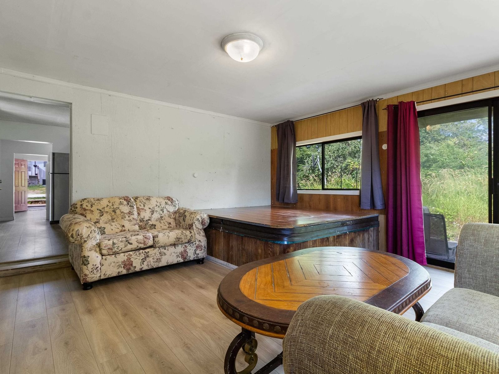Listing Image 19