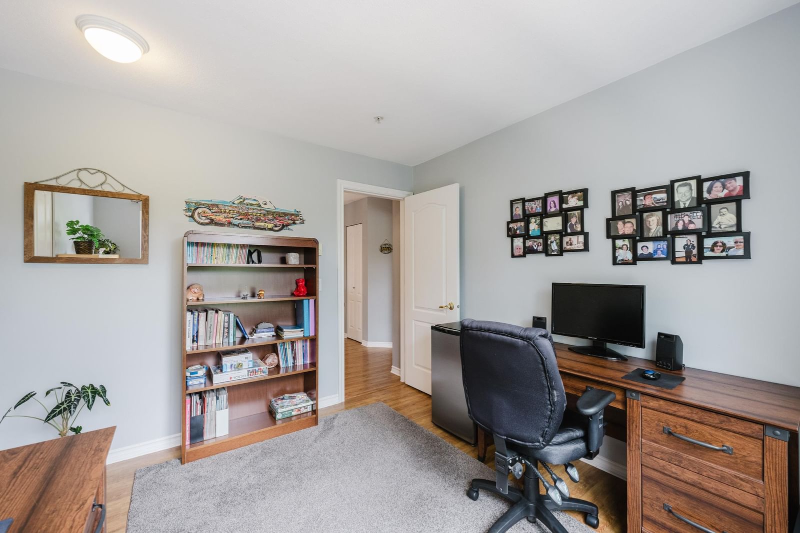 Listing Image 19