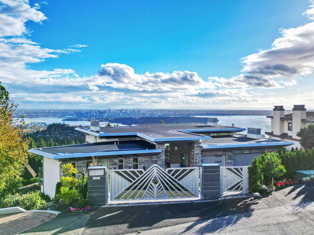 1416 Sandhurst Place