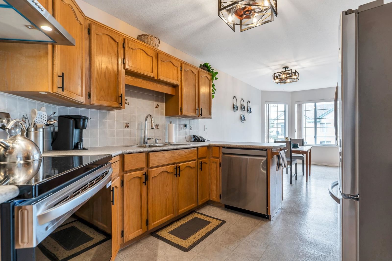 Listing Image 15