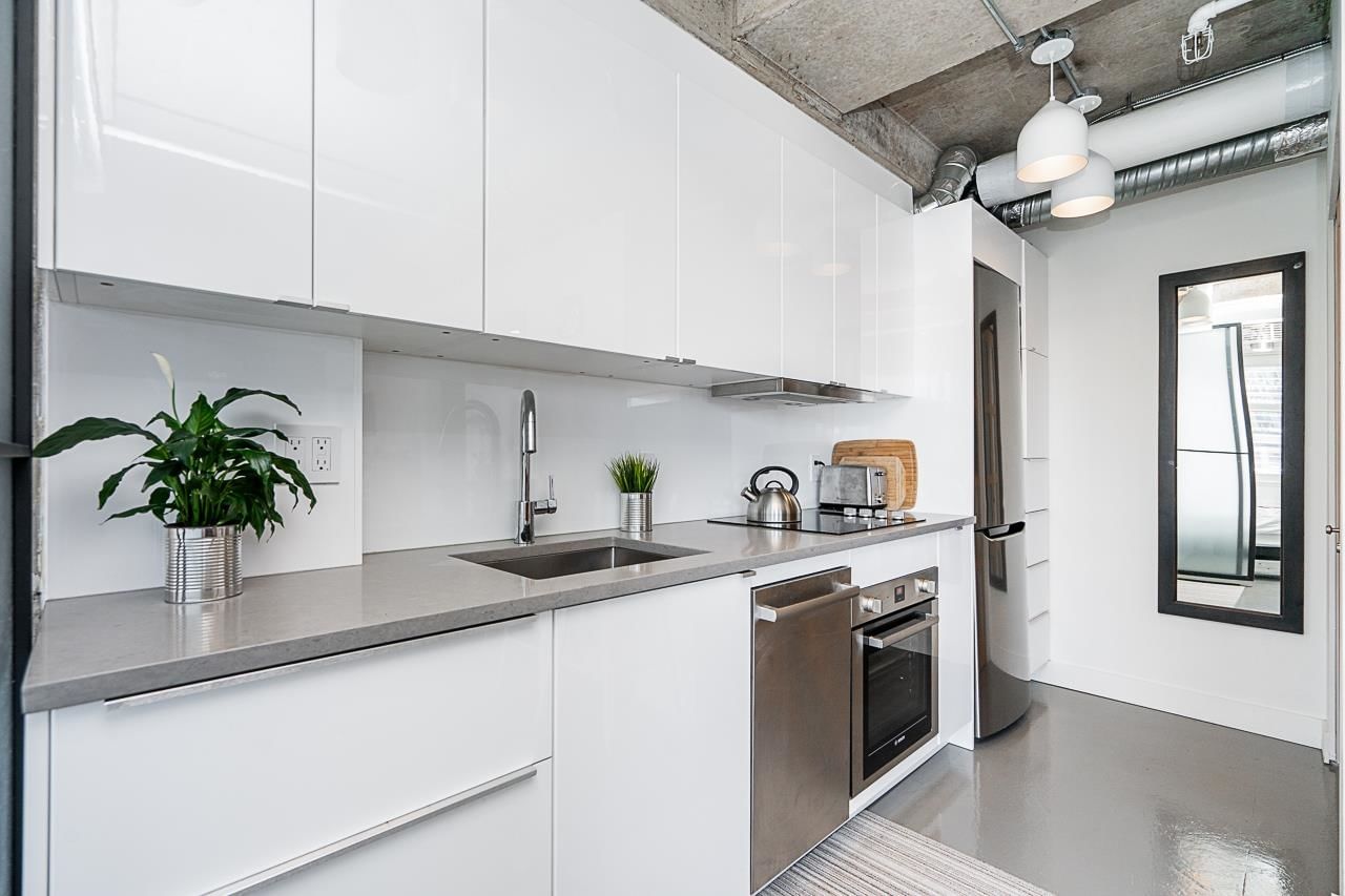 Listing Image 13