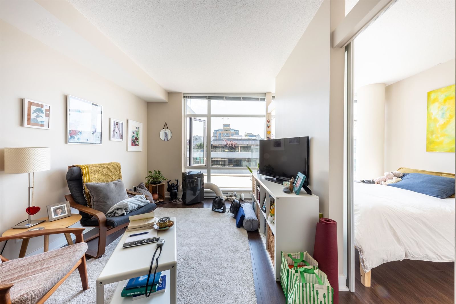 Listing Image 17