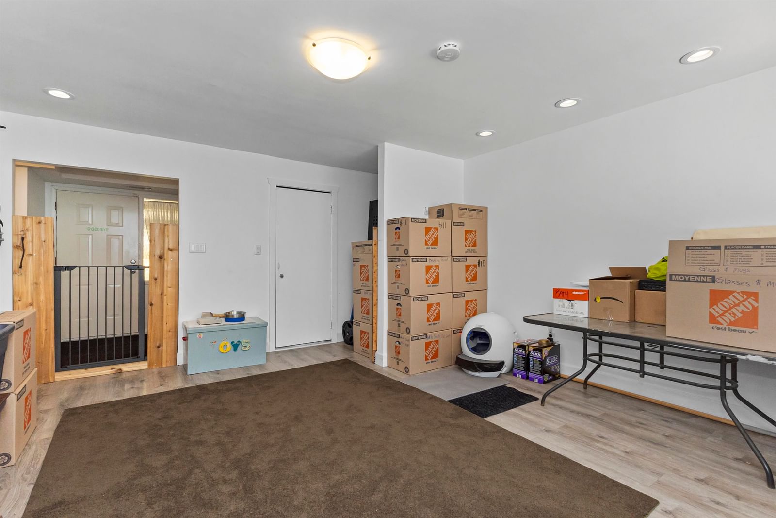 Listing Image 23