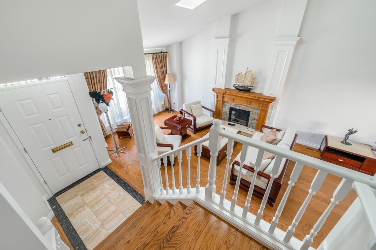 Listing Image 16