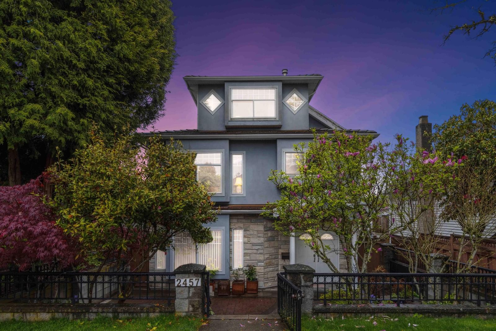 Listing Image 1