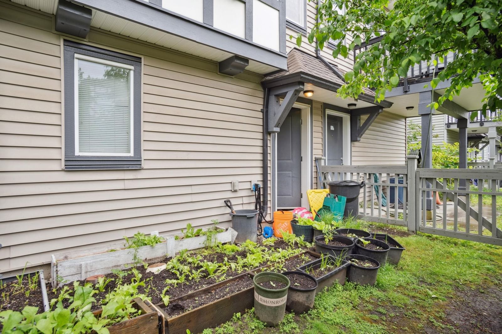 Listing Image 18