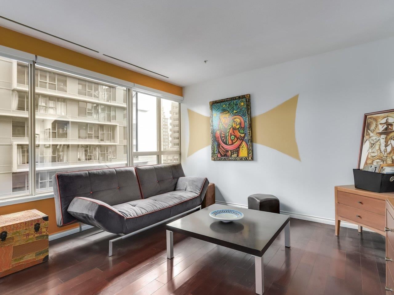 Listing Image 5