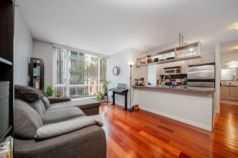 1082 Seymour Street #202, Vancouver, British Columbia (MLS R2910177)