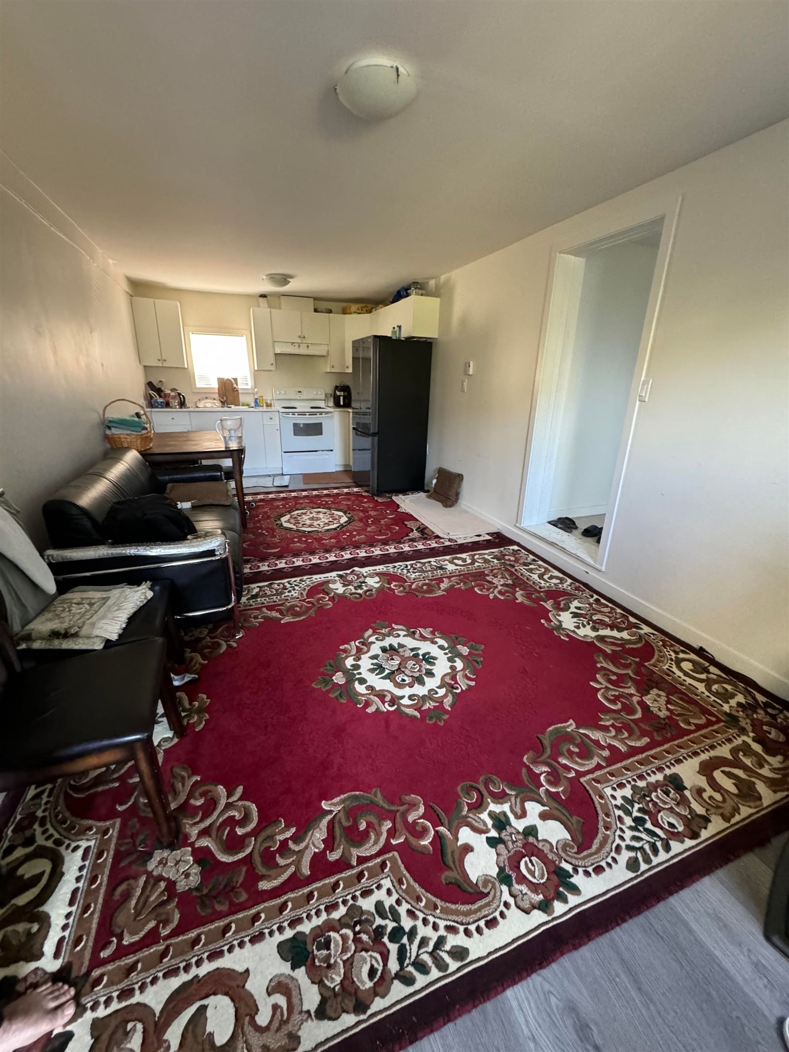 Listing Image 10