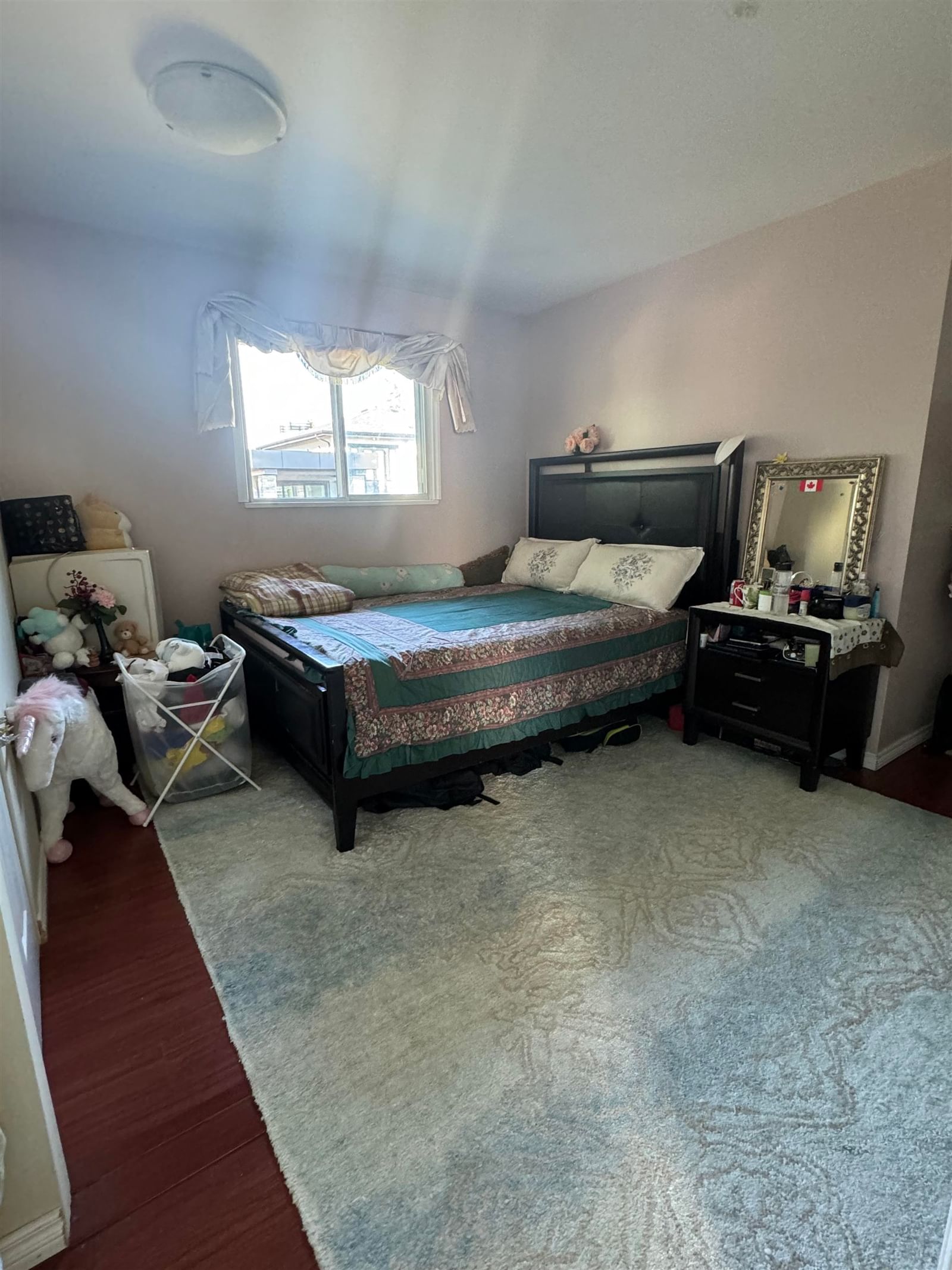 Listing Image 14