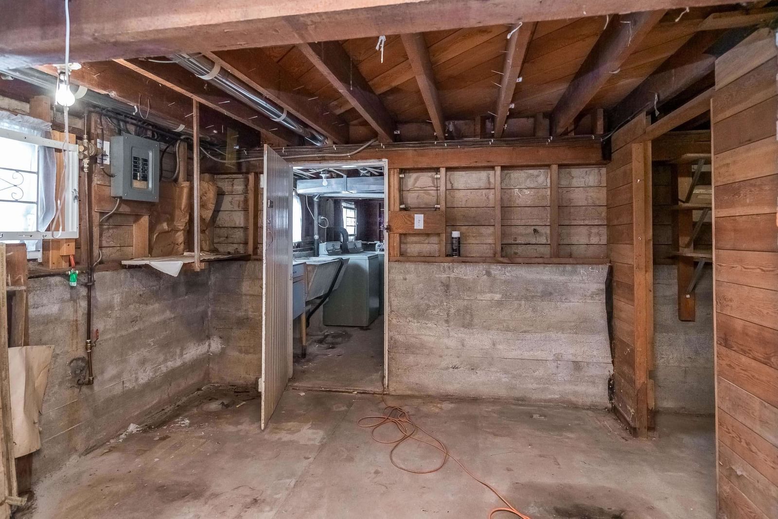 Listing Image 18