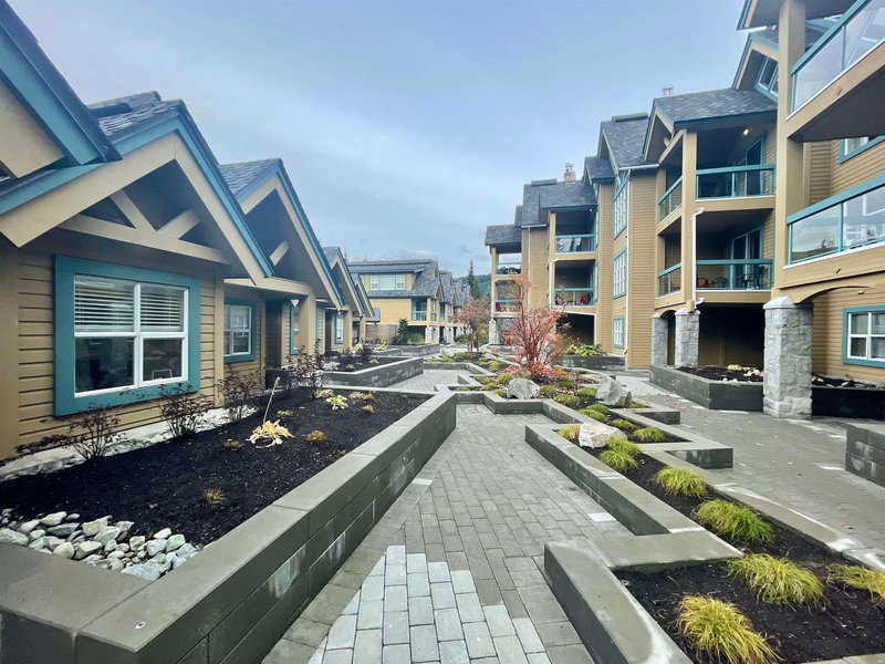 208 - 4865 Painted Cliff Road, Whistler, V0N 1B4 | Image 2