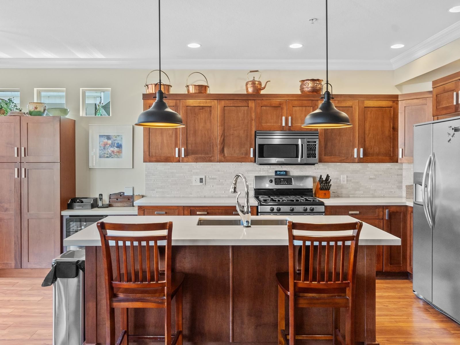 Listing Image 9