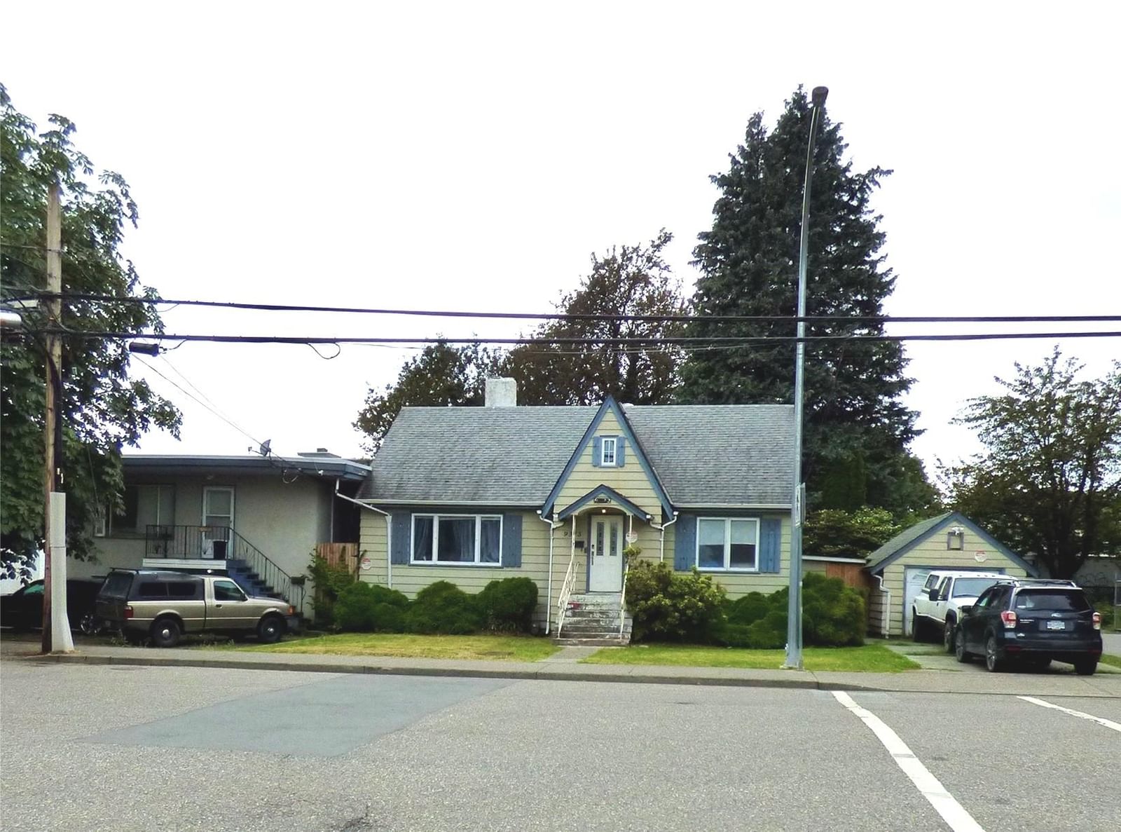 Listing Image 1