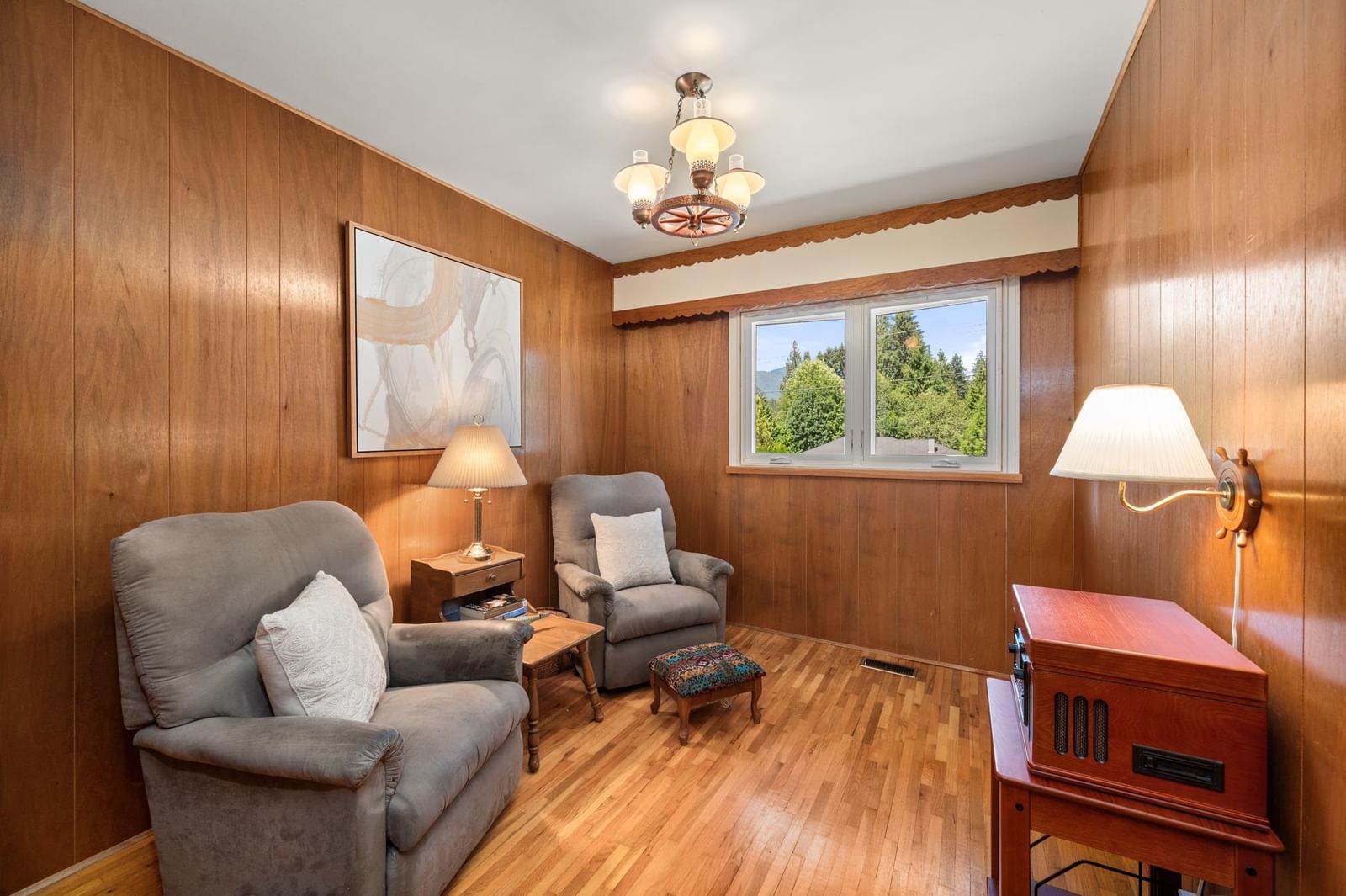 Listing Image 22