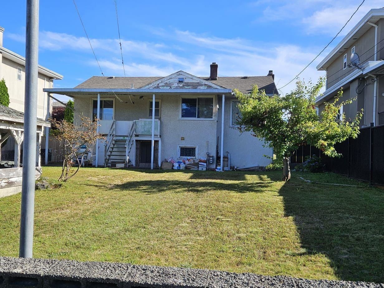 Listing Image 5