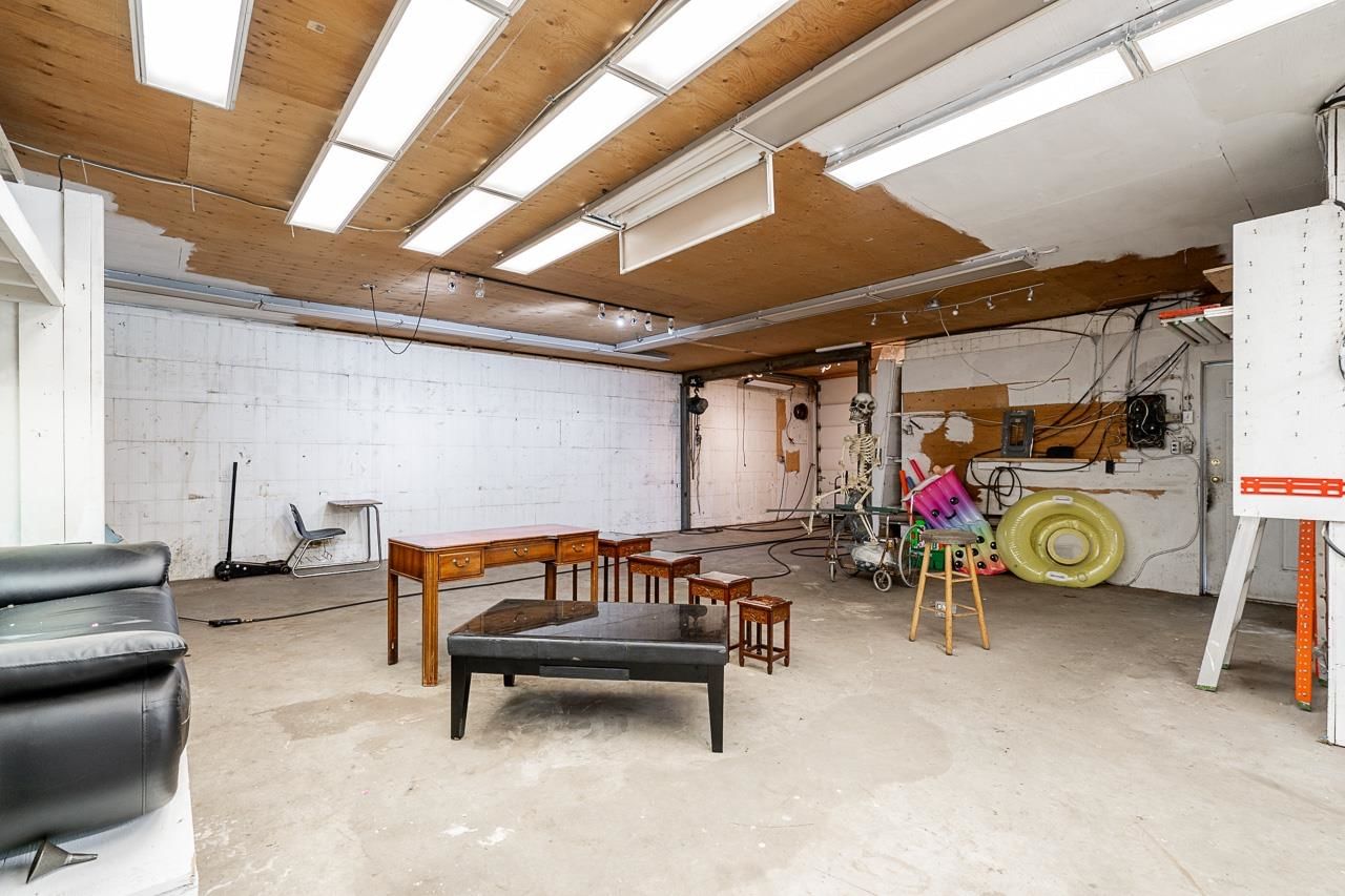 Listing Image 25