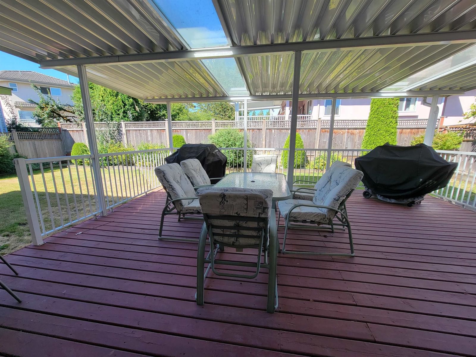 Listing Image 9