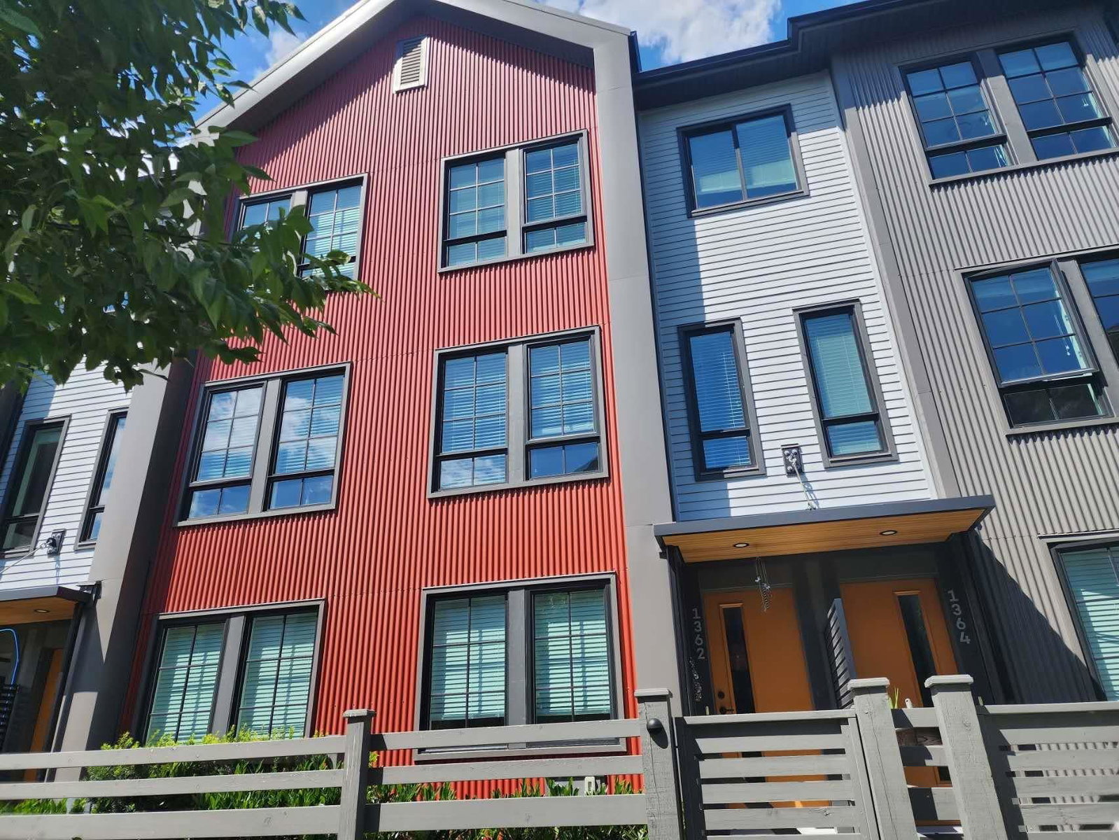 Listing Image 1