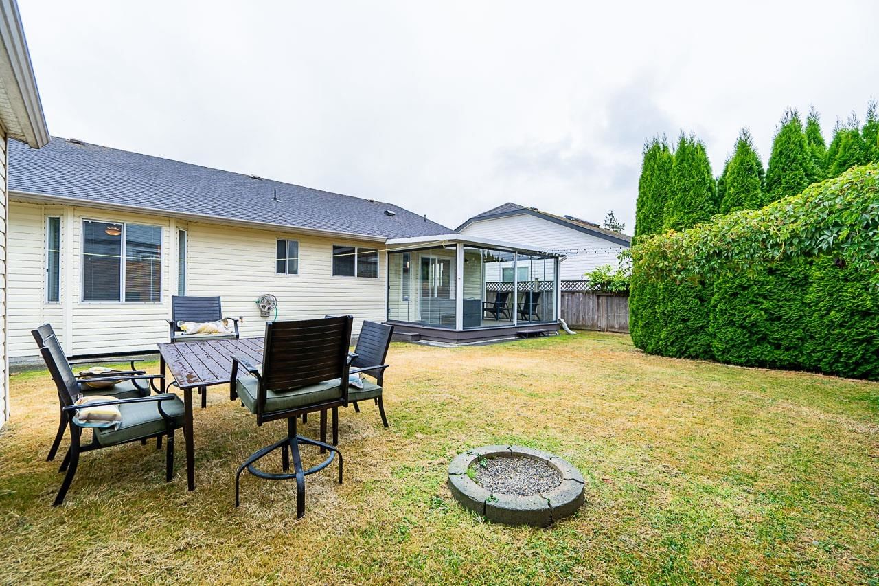 Listing Image 32