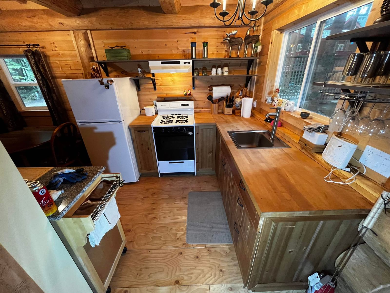 Listing Image 19