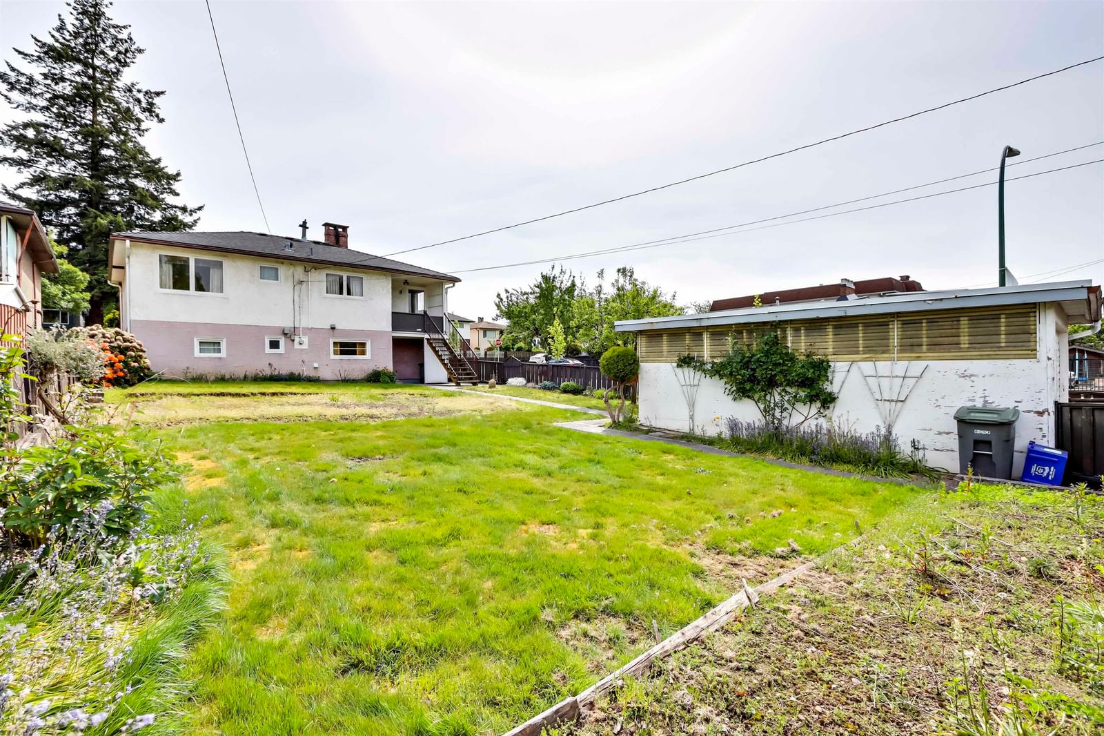Listing Image 30