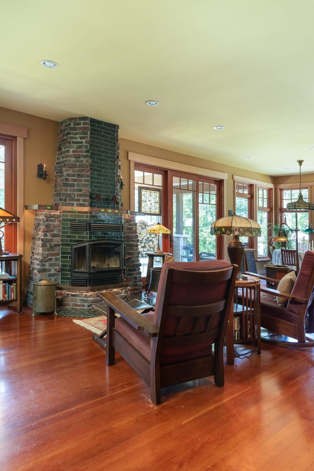 Listing Image 16