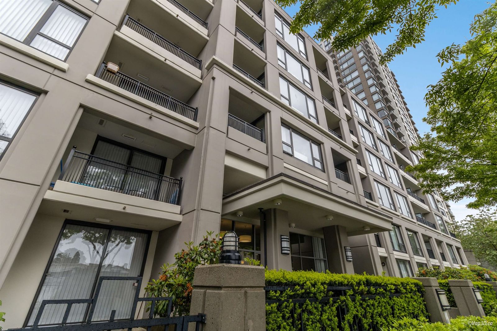 Listing Image 9