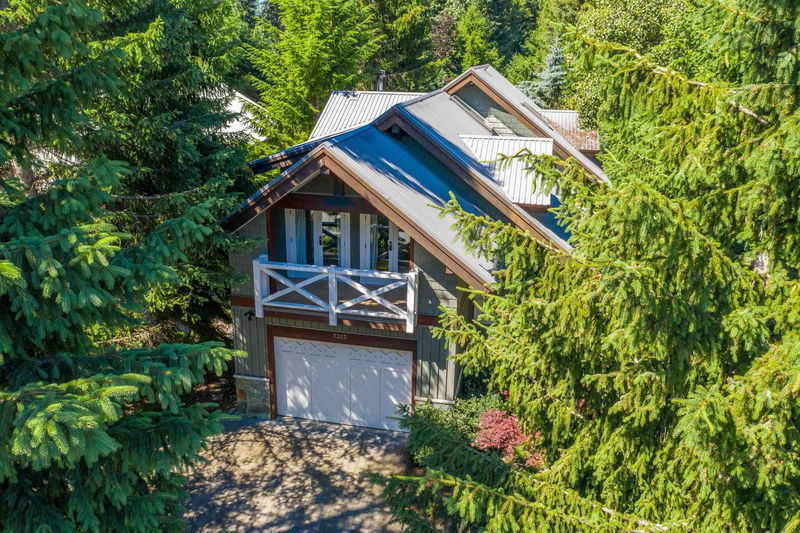 7313 Fitzsimmons Road South, Whistler, British Columbia (MLS R2911091)