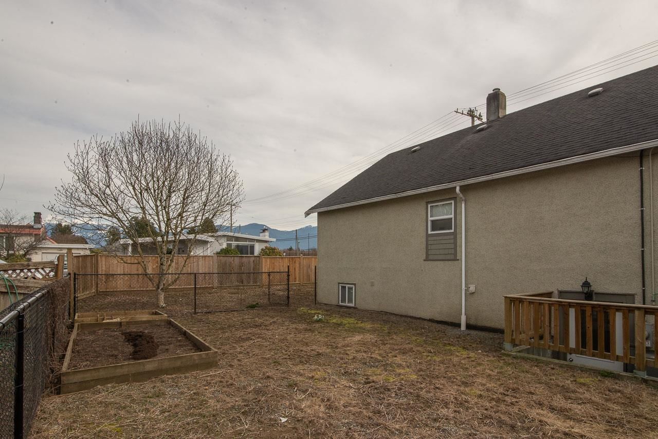 Listing Image 16