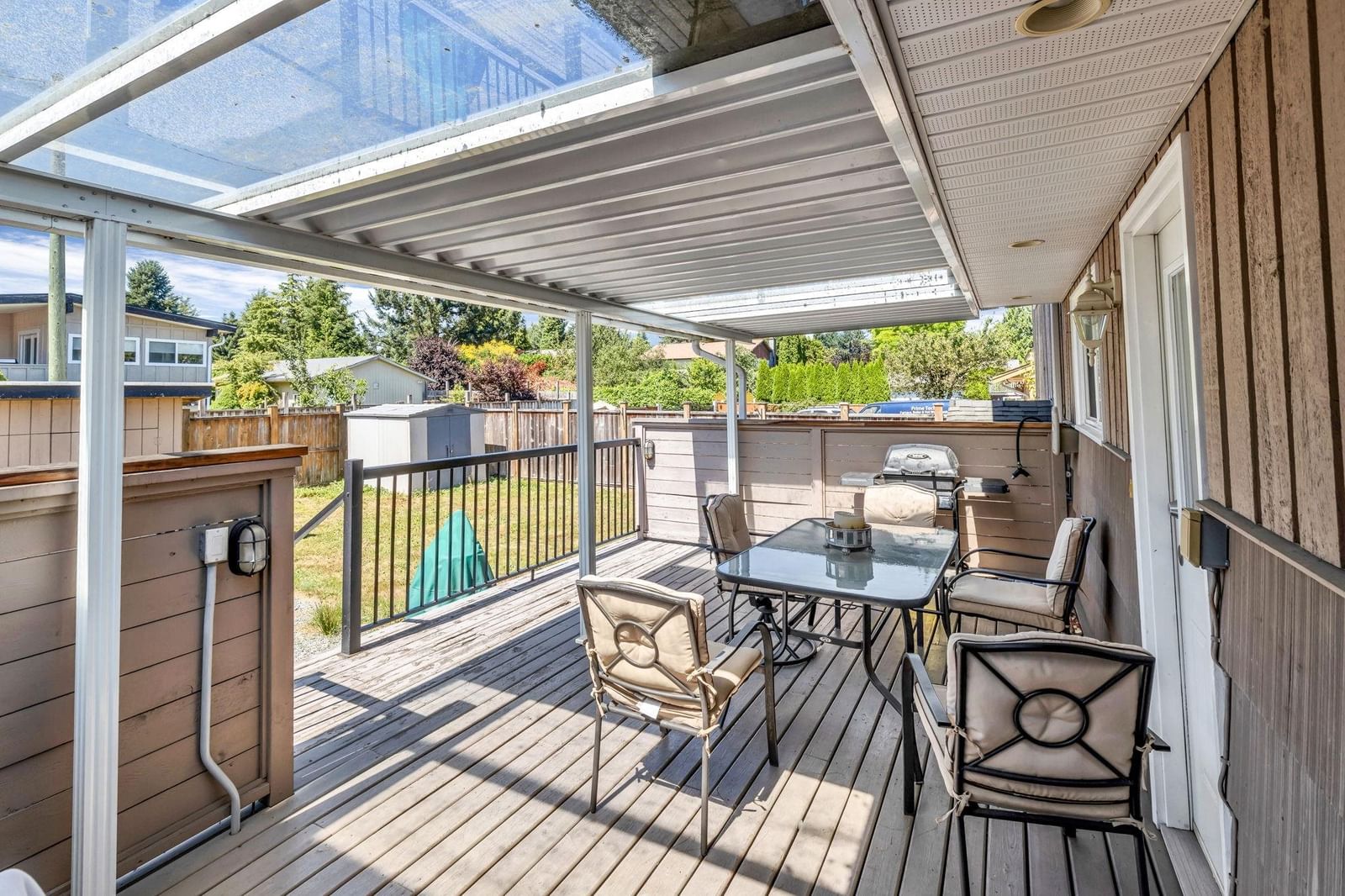 Listing Image 19