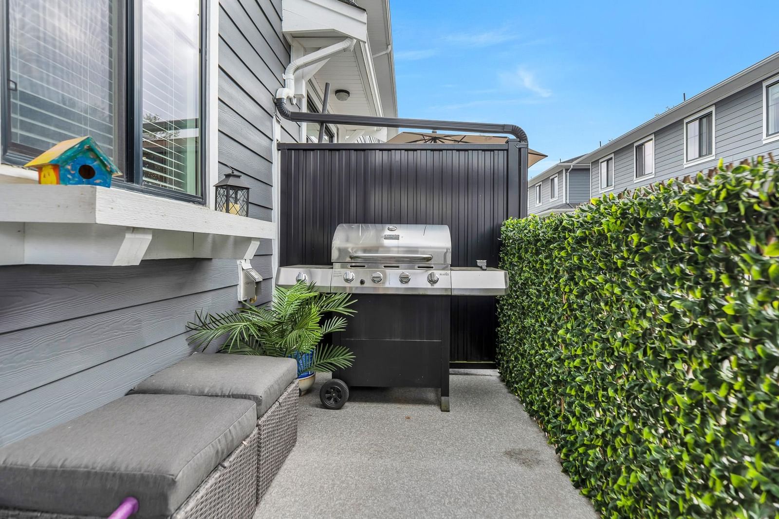 Listing Image 23
