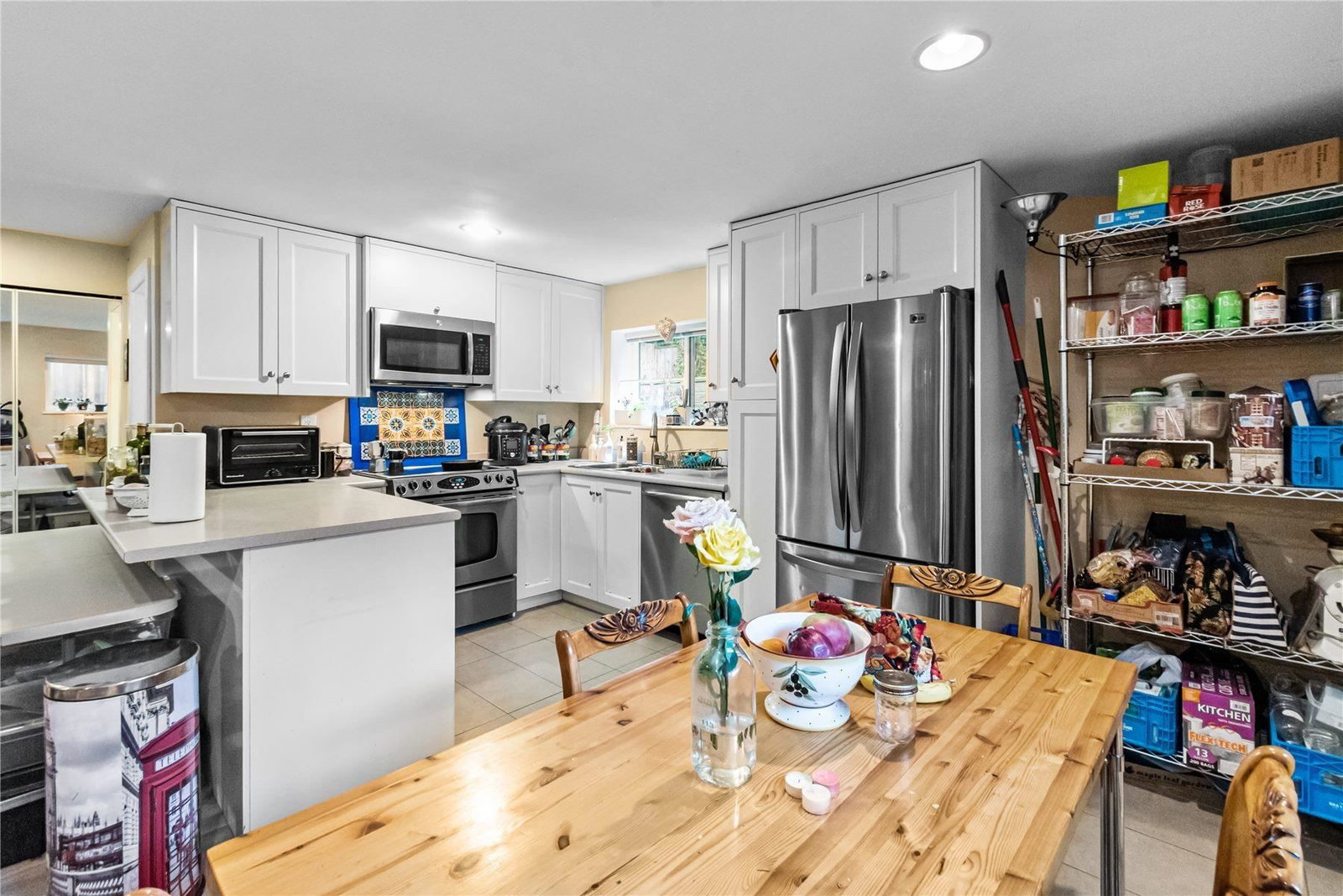 Listing Image 19