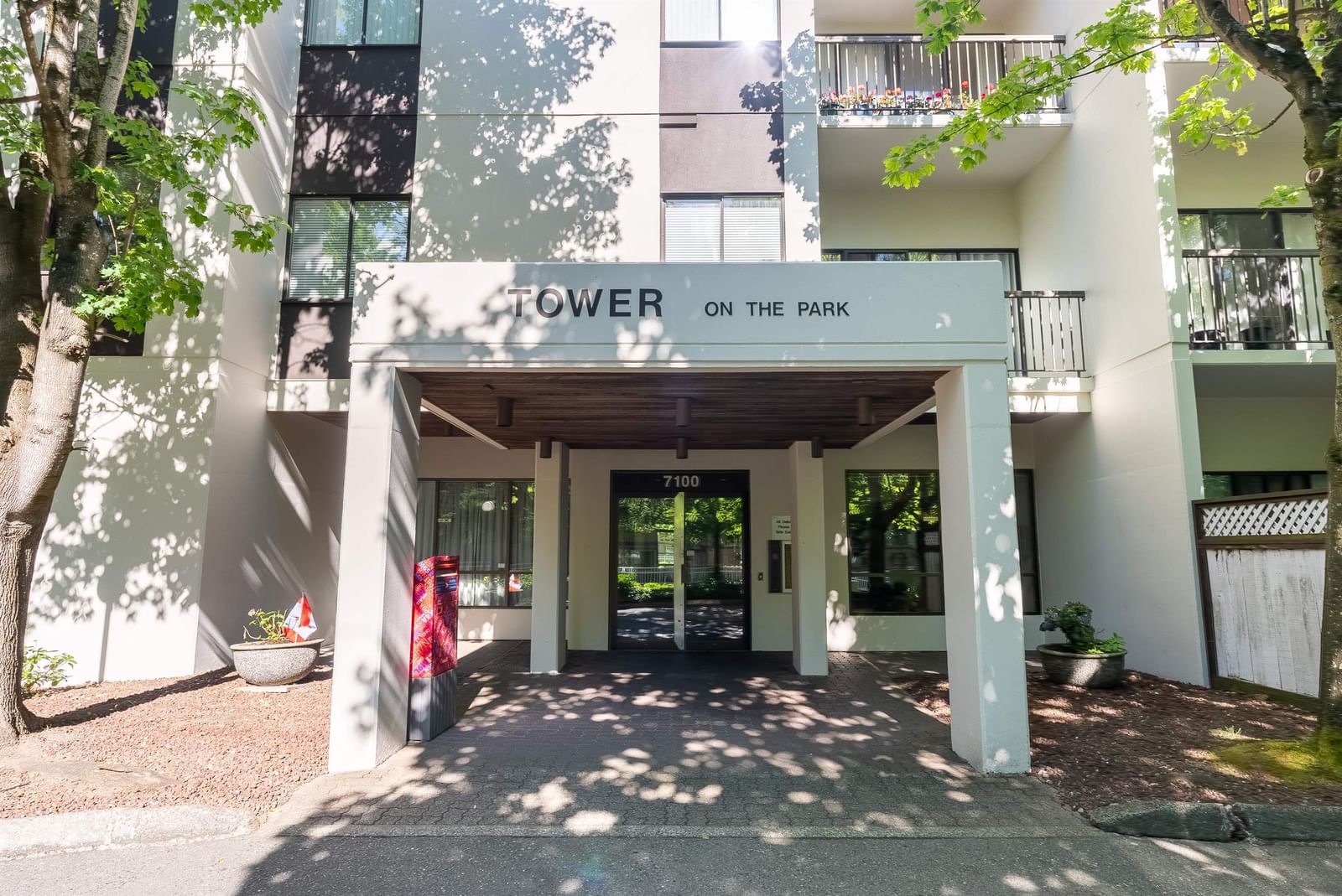 Listing Image 20