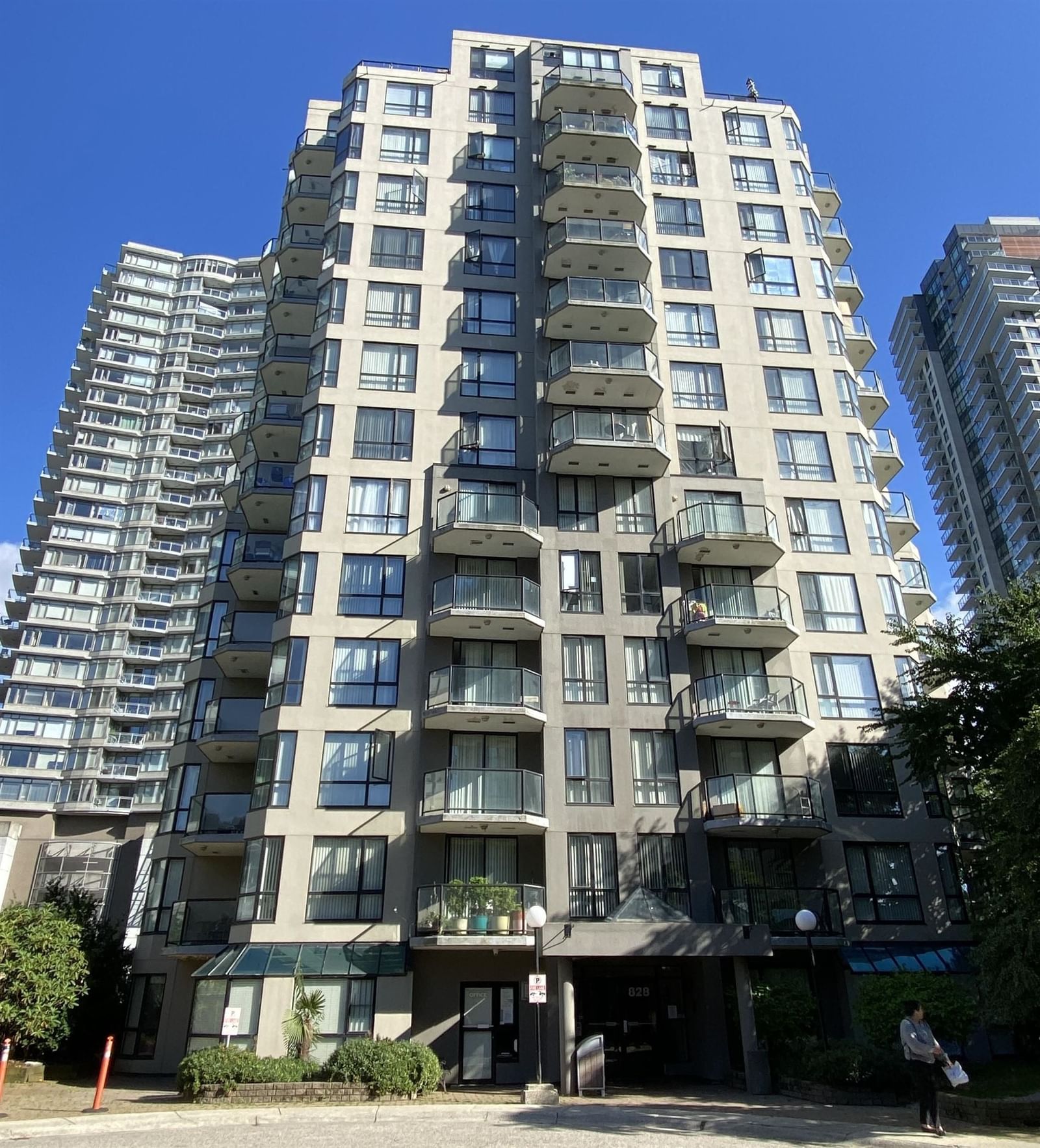 Listing Image 18