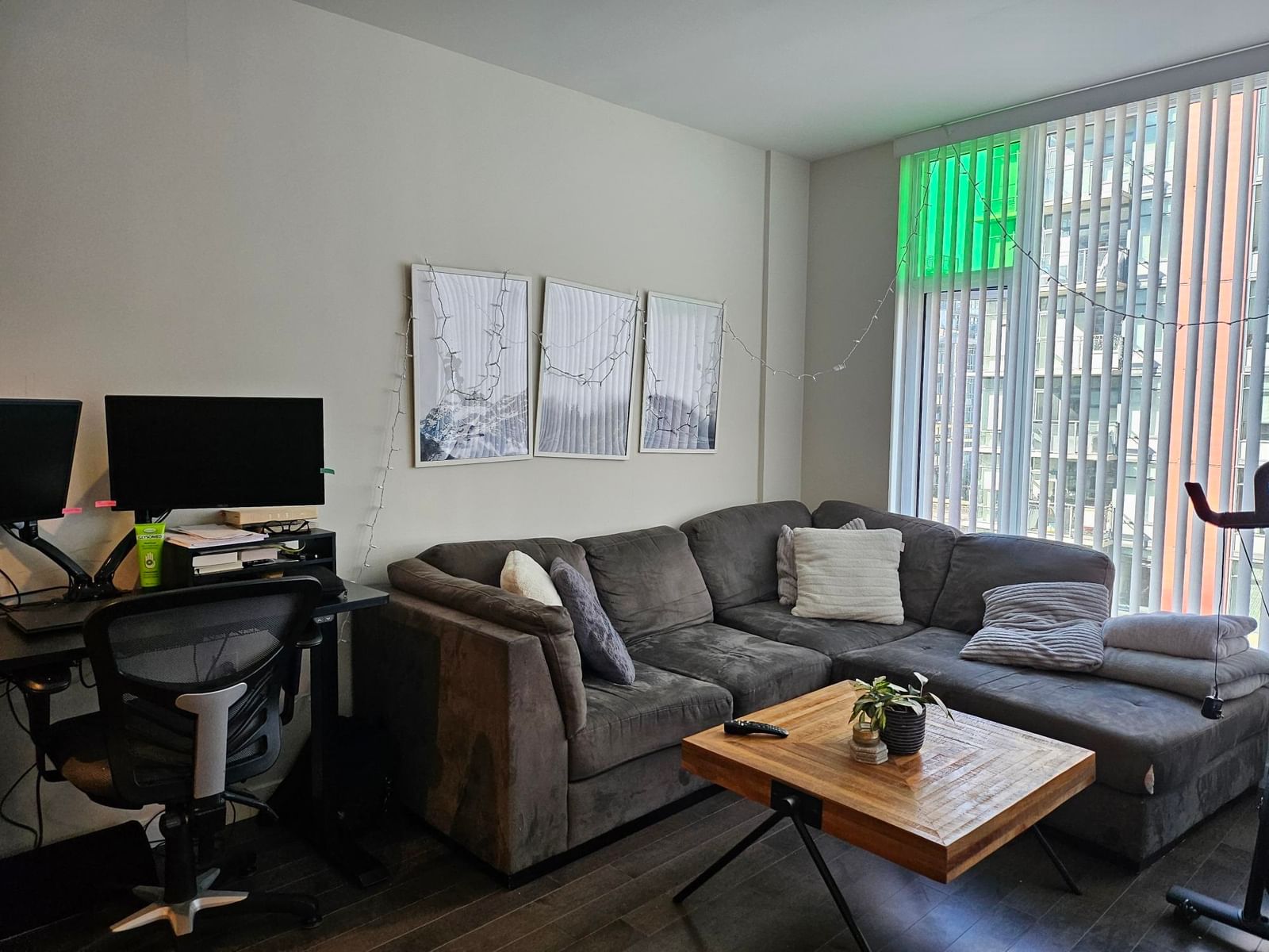 Listing Image 14