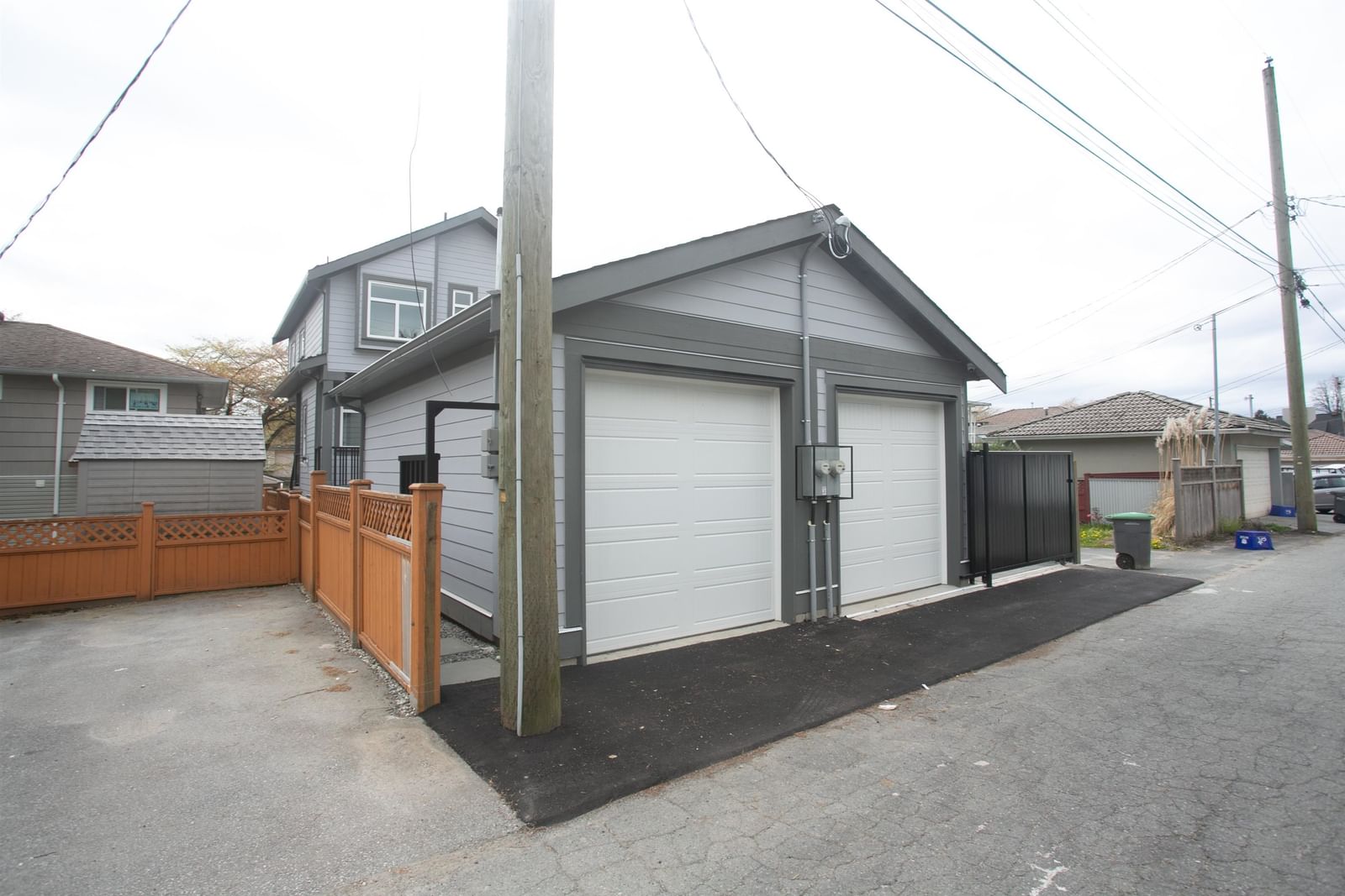 Listing Image 22