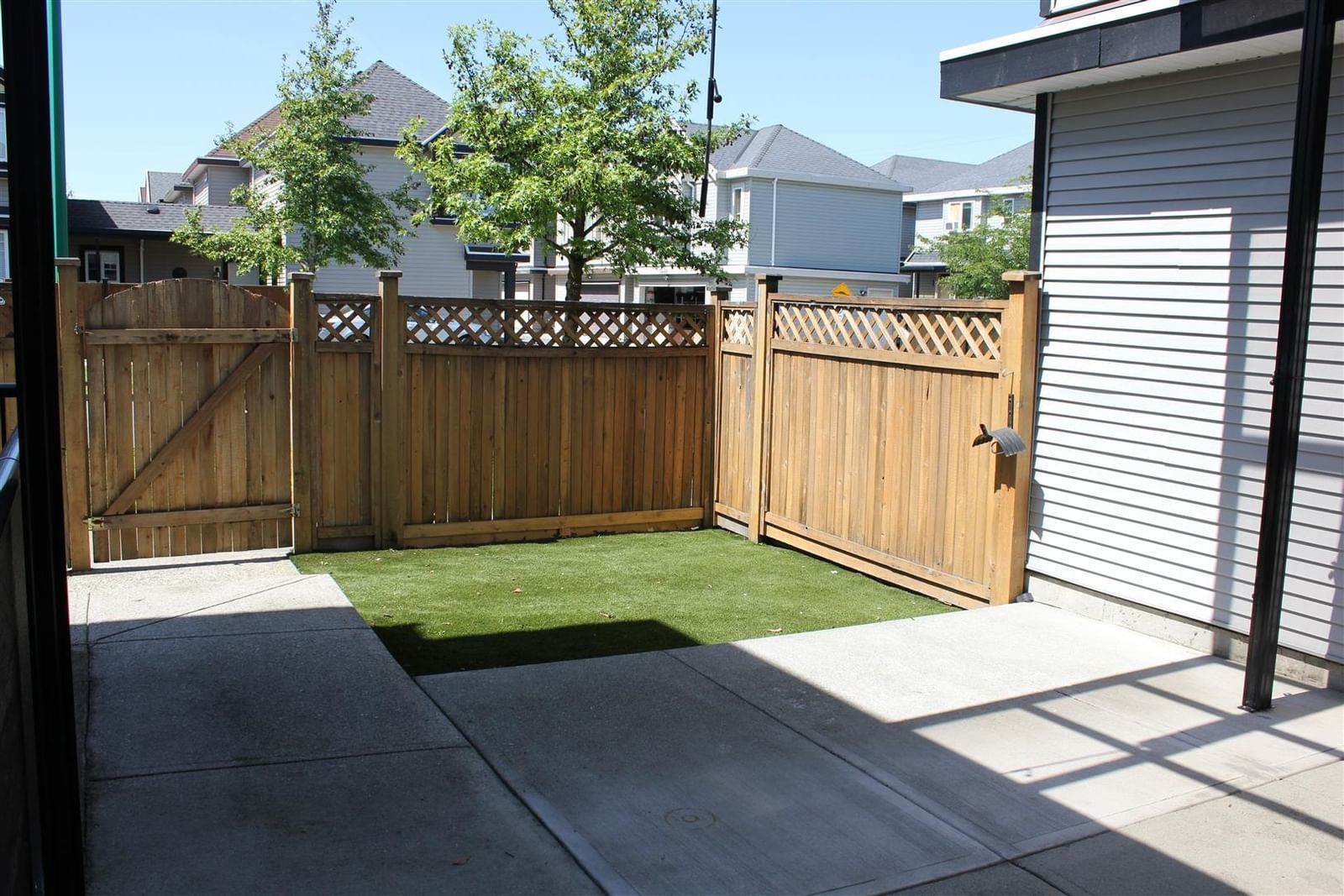Listing Image 24