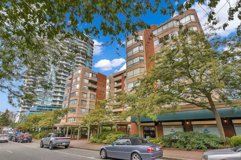 15111 Russell Avenue #309, White Rock, British Columbia (MLS R2911423)