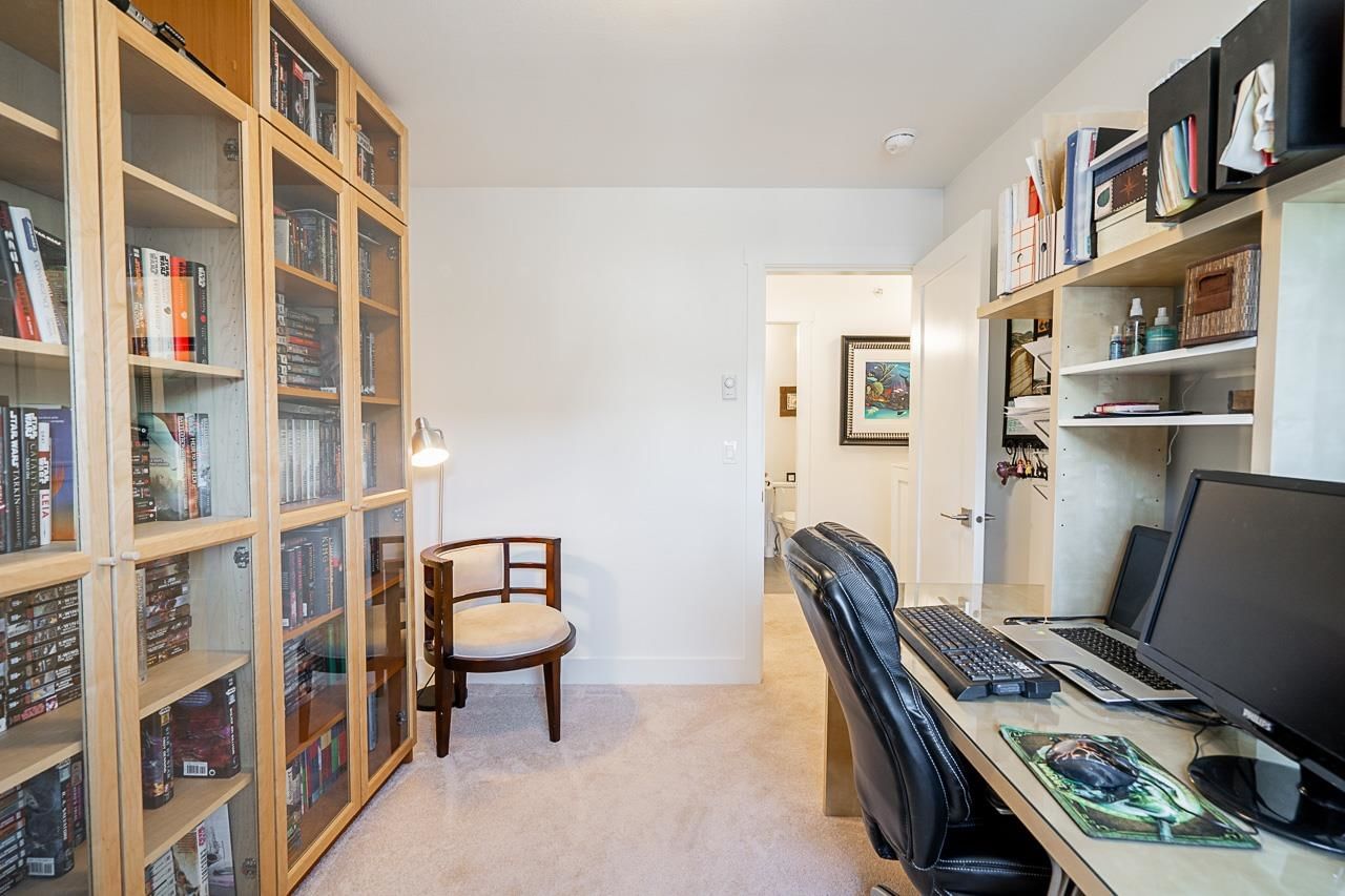 Listing Image 18