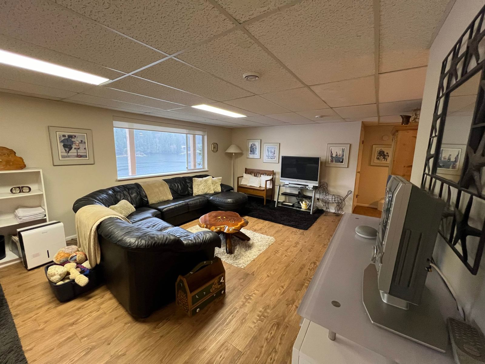 Listing Image 32